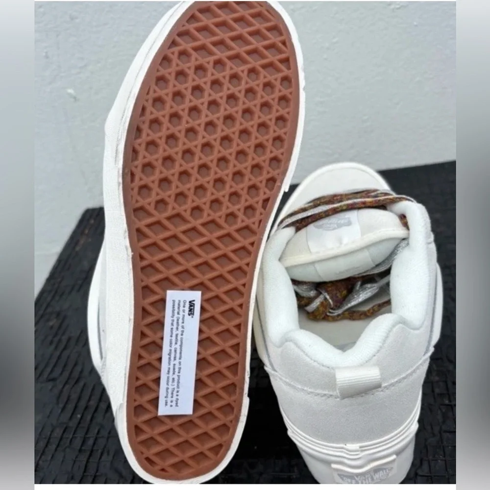 VANS Knu Stack Skate Shoes Lace Up Platform white Puffy Sneakers W 9.5 M 8 NEW - Picture 13 of 13